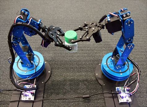 MIT Media Labs Creates Highly Precise UHF RFID for Robotics